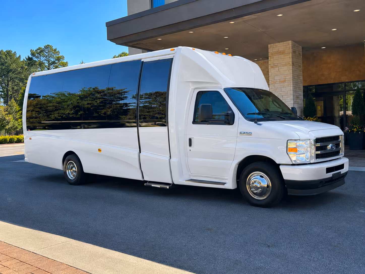 bus rentals for corporate retreats and off site team events in cambridge