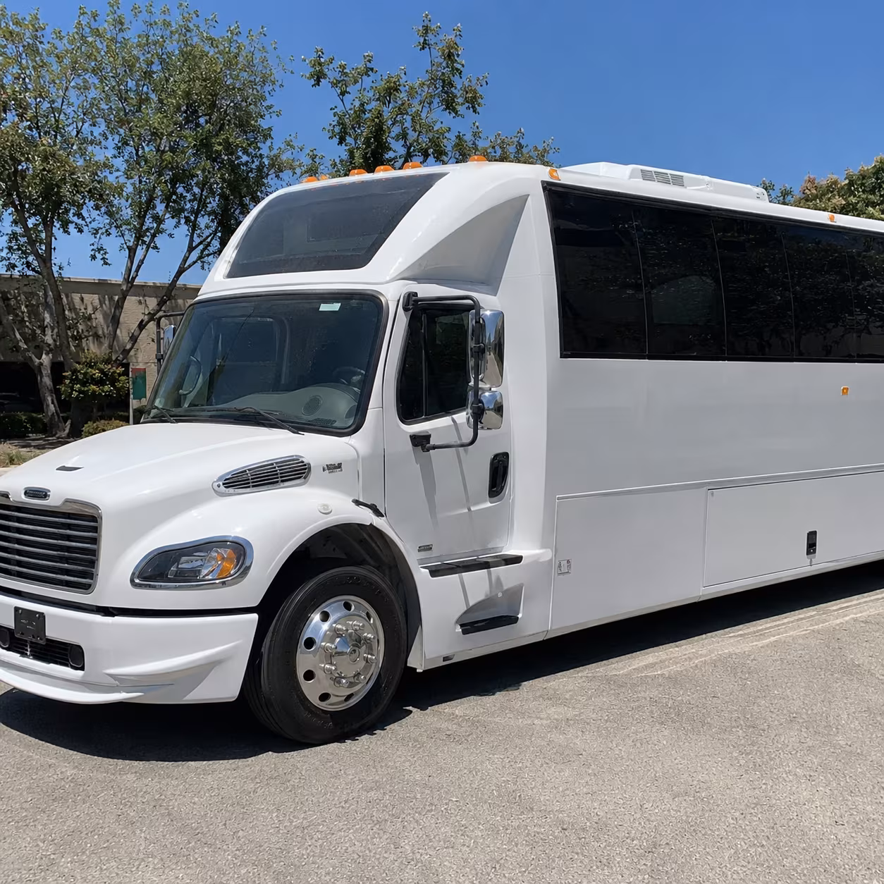 cambridge holiday party bus rental