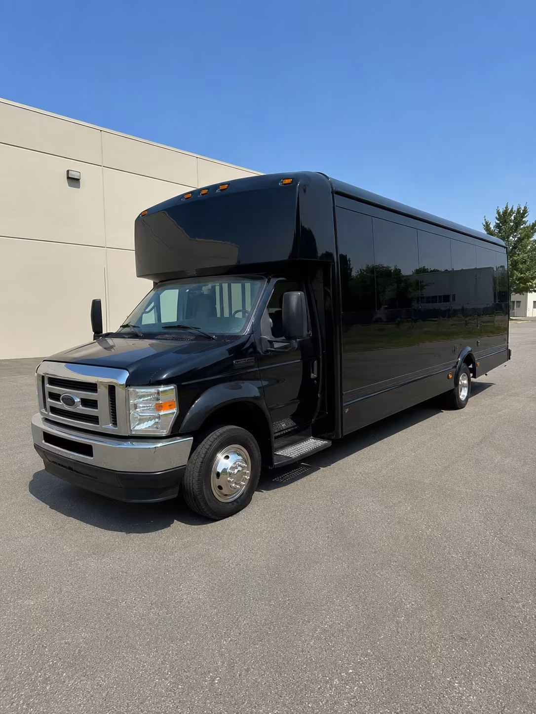 cambridge wedding party bus rental