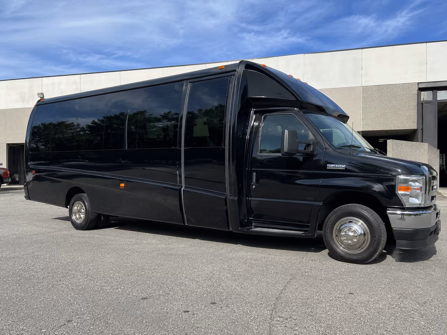 charter buses to td garden shows and boston arena events