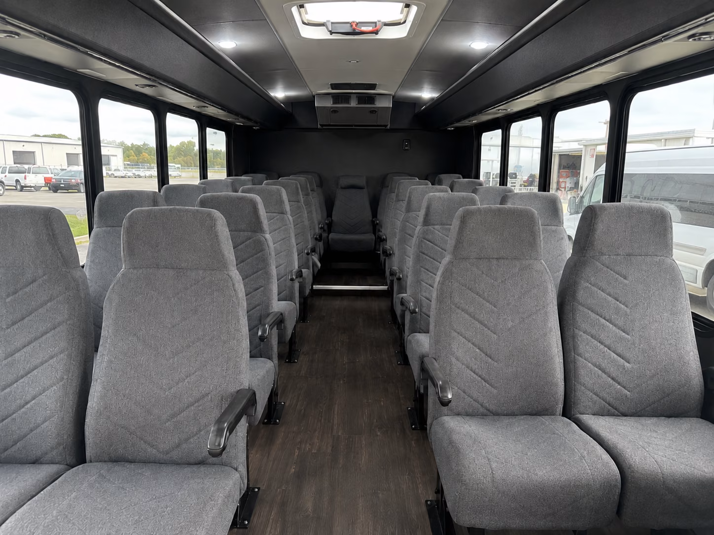 guest shuttle buses between cambridge hotels and wedding venues