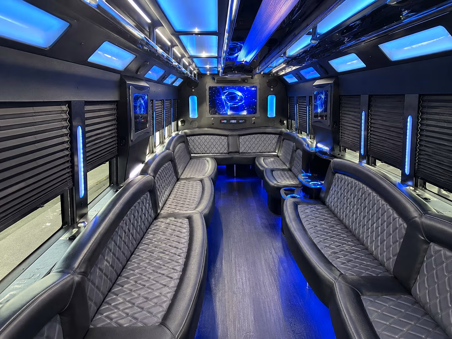 harvard square bar crawl nightlife party bus rental